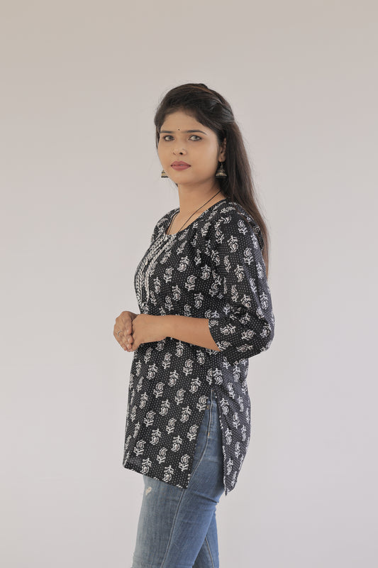 Classic Black Cotton Kurti – Perfect for Office & Casual Wear